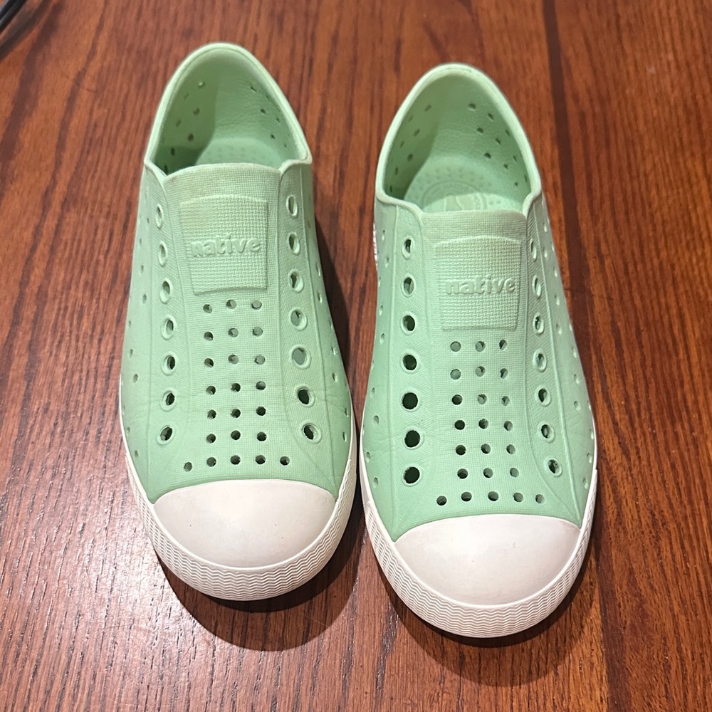 Native Kids Mint Green Water Shoes